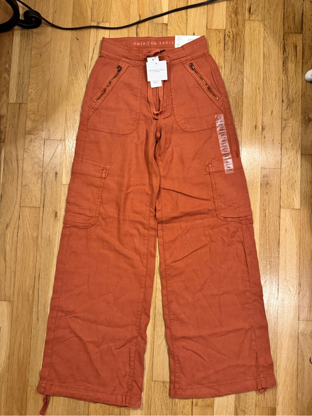 NWT American Eagle Dreamy Drape Rust Orange Wide-Leg Cargo Pants